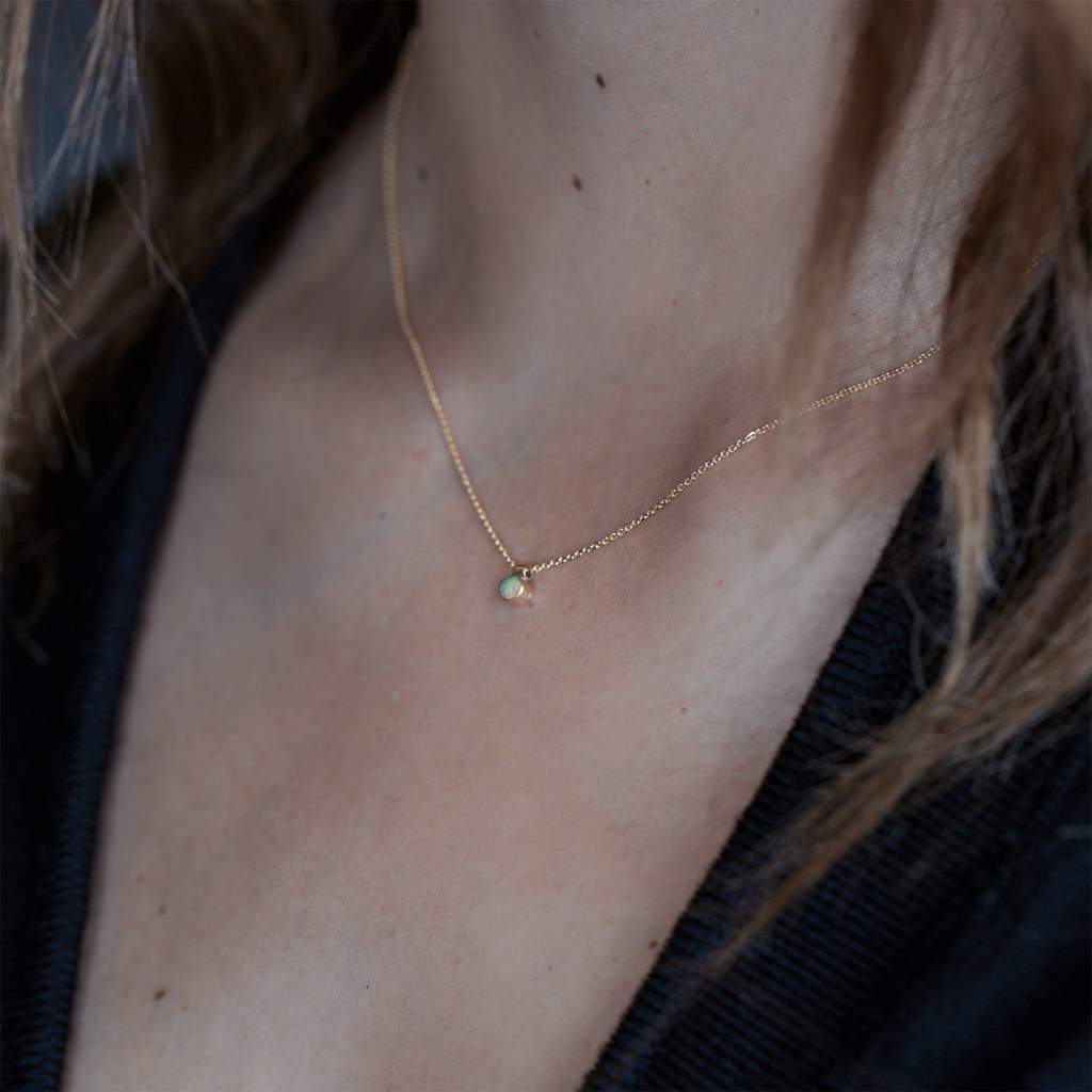 SOLO NECKLACE, OPAL