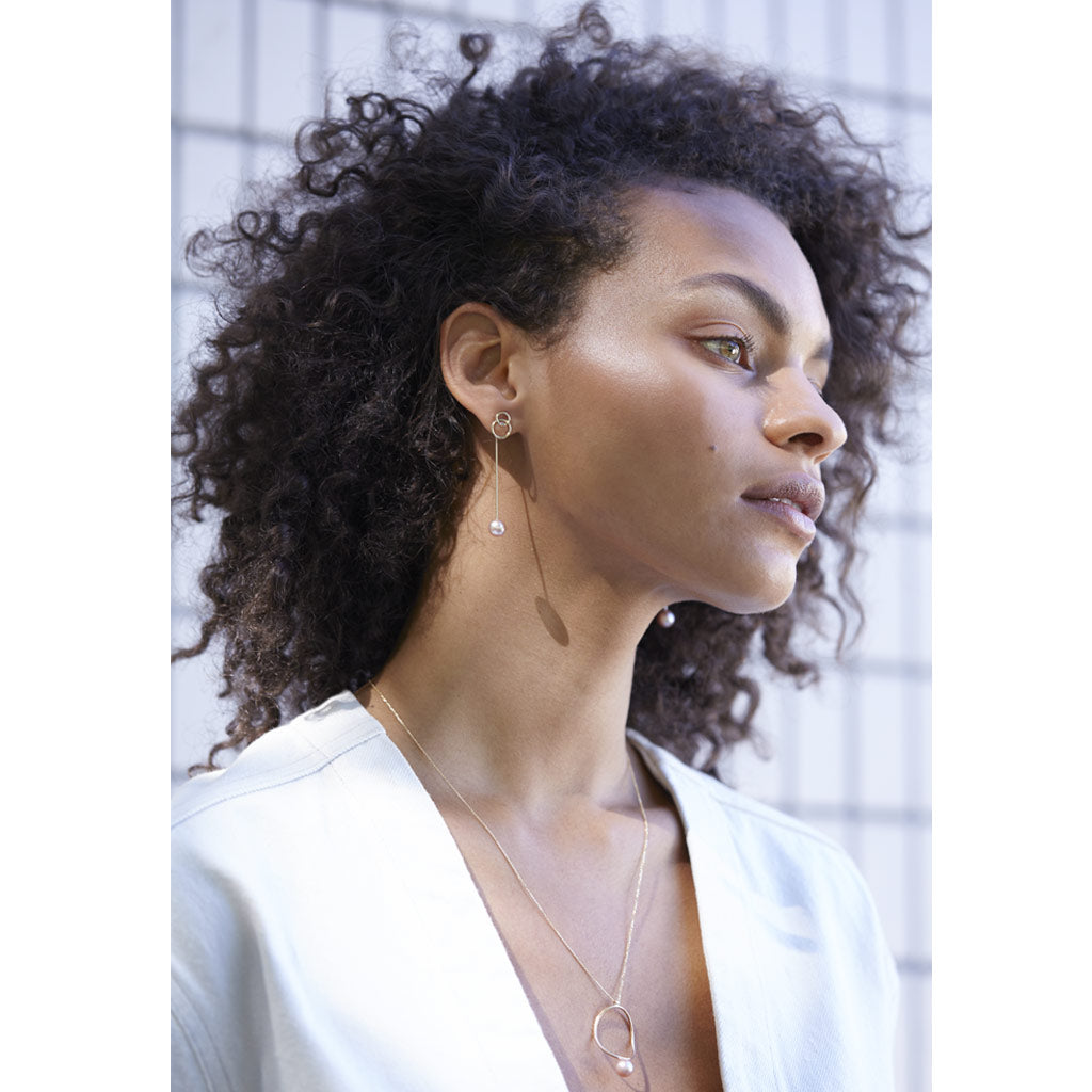 PEARL CONTINUITY NECKLACE