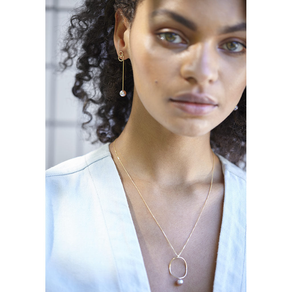 PEARL CONTINUITY NECKLACE