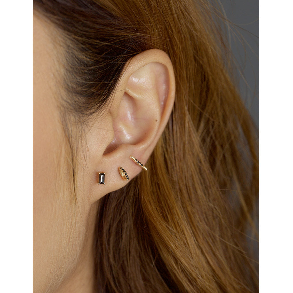 PAVÉ LINEA STUD, BLK DIAMOND